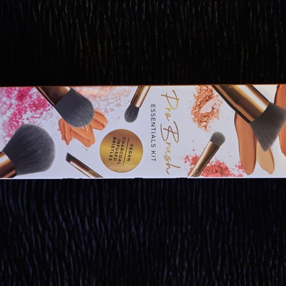 Billion Dollar Brows Brush Set (6) - Picture 5 of 5